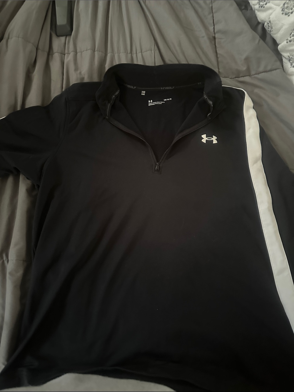 Under Armour Men’s Black Quarter-Zip Pullover with White Stripe